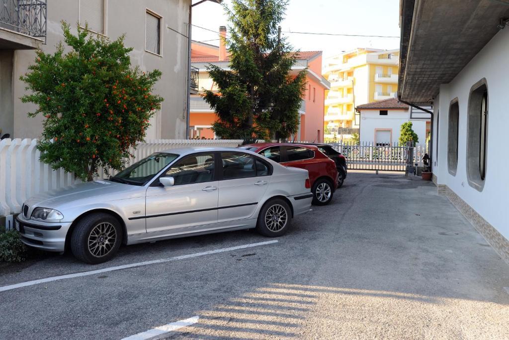 Hotel Lidia Alba Adriatica Exterior photo